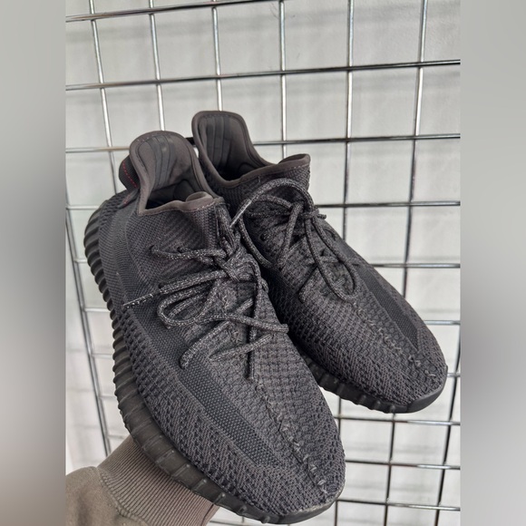 Adidas Yeezy Boost 350 V2 Static Black Non-Reflective Mens Size 11.5 - Picture 8 of 10